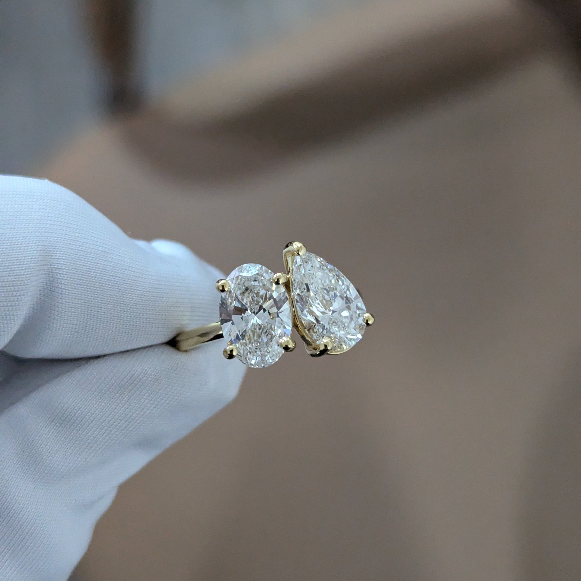 Oval & Pear 5.00ct Lab Diamond Toi Et Moi Ring | IGI Certified | VVS-VS Clarity