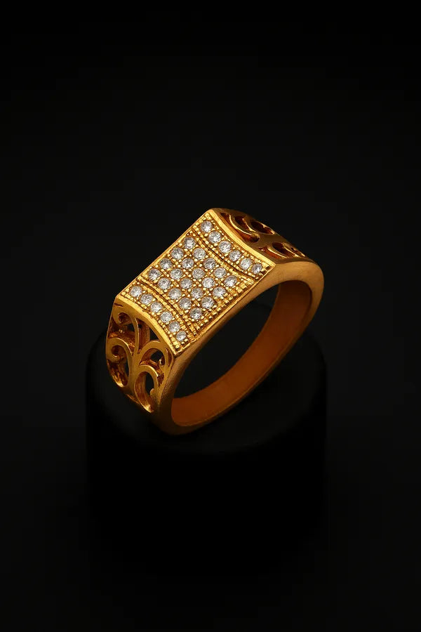 Equisite Diamond Design Finger Ring with Gold Plated for Men & Boys