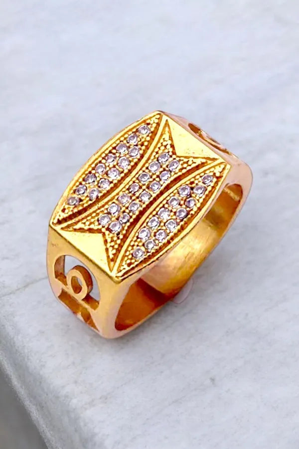 Creative Design Diamond Ring with Gold Plated for Men & Boys