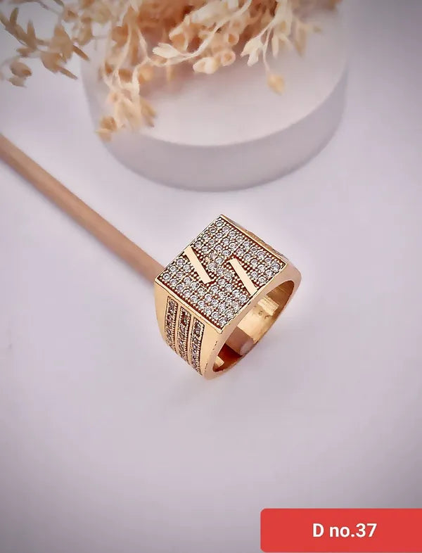 2 line in Square designed Diamond Ring