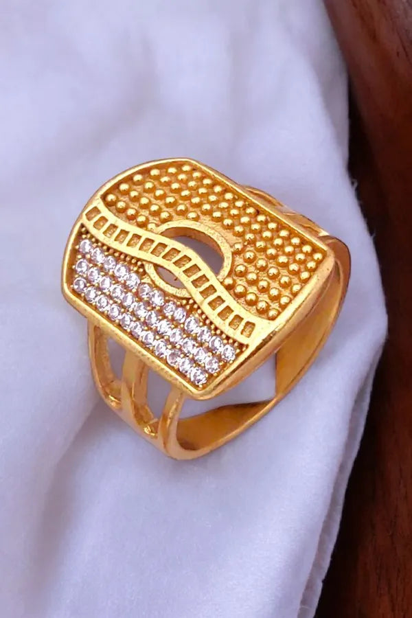Hengdian Gold plated Diamond rings�for Men & Boys