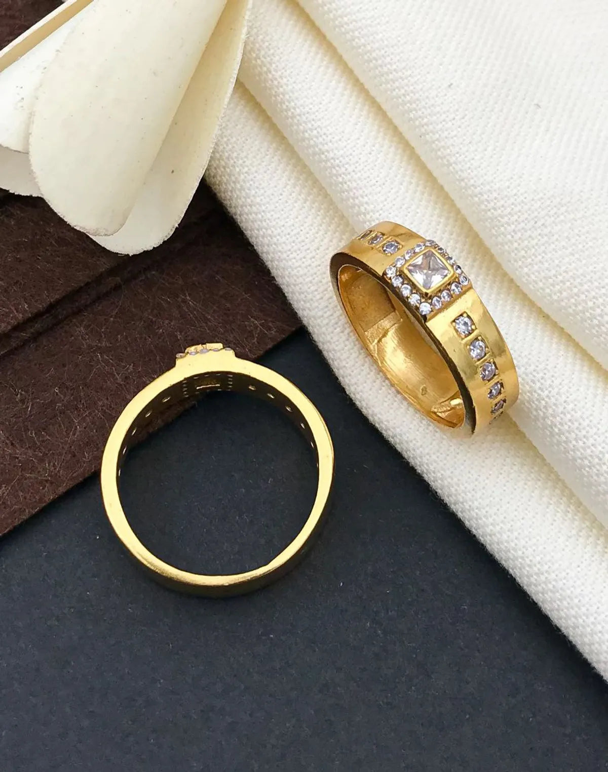 Central Big Diamond with Side Diamond Line Ring for Men & Boys