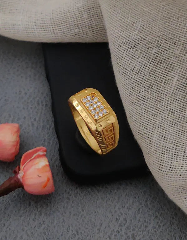 Real Gold Shiner Former Looking Diamond with Dull Soll Ring for Men & Boys