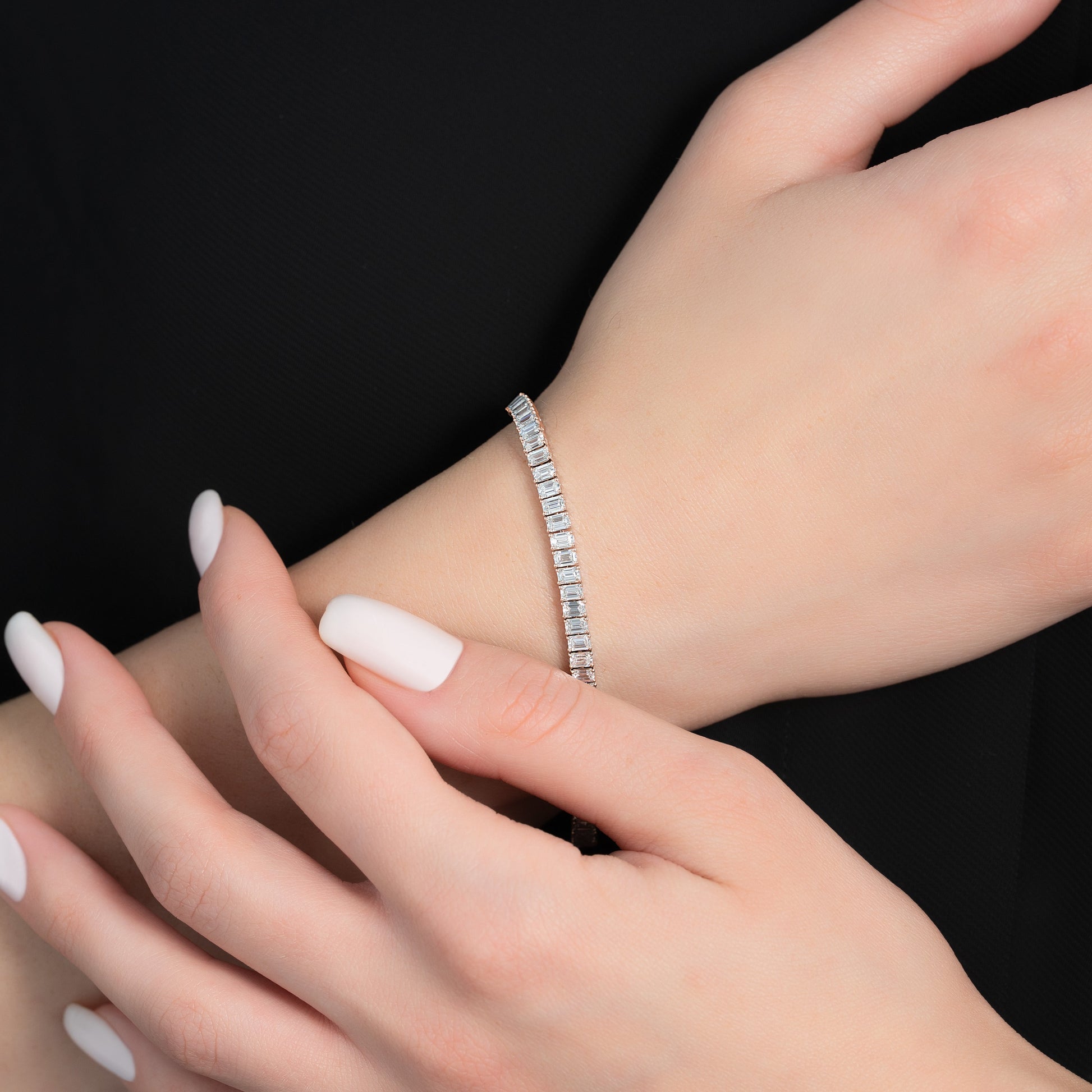 rose :: 6.5 carat fine jewelry emerald cut diamond bracelet prong set