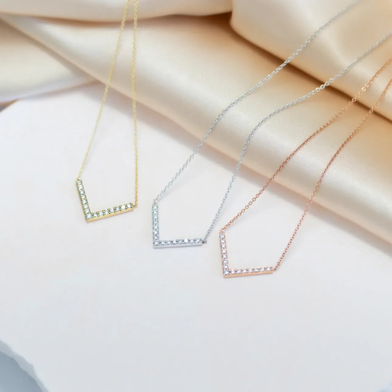 Round Lab Grown Diamond V Necklace, EF Color, VS Clarity, IGI Certified