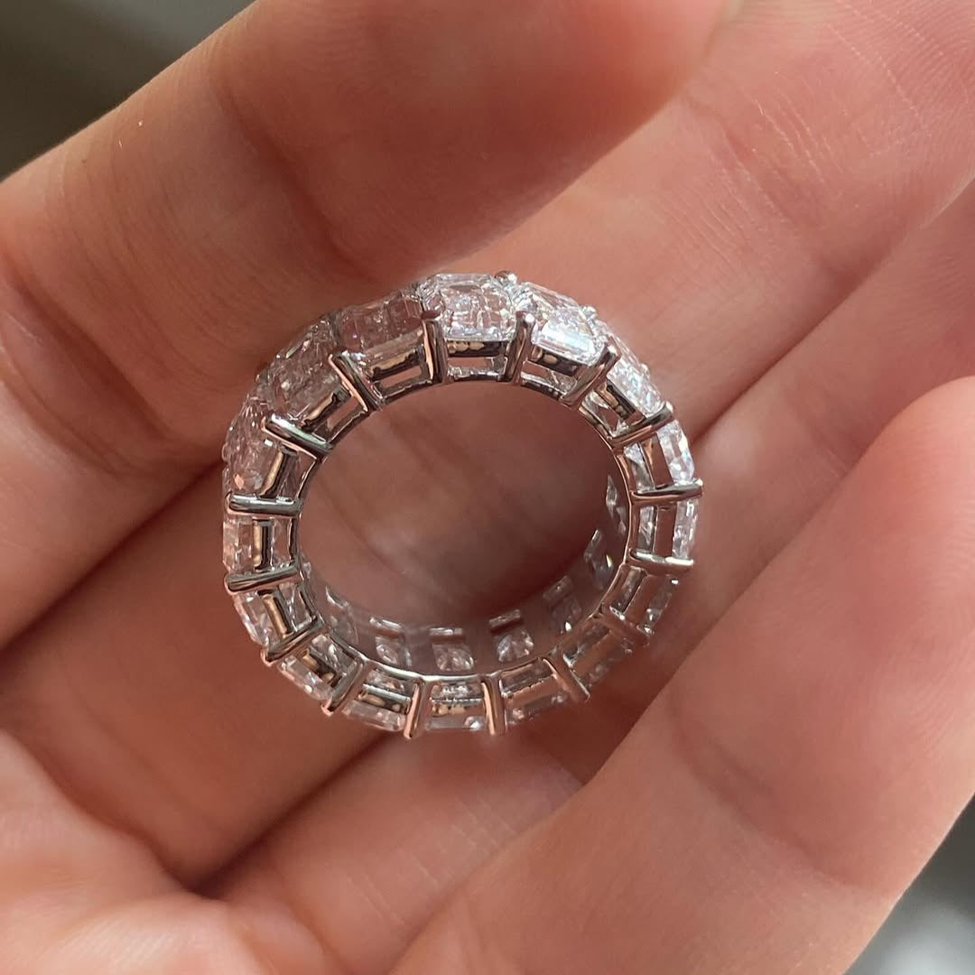 Emerald 8.00tcw Lab Diamond Full Eternity Band | Wedding Ring | IGI Certified DEF VVS-VS Clarity