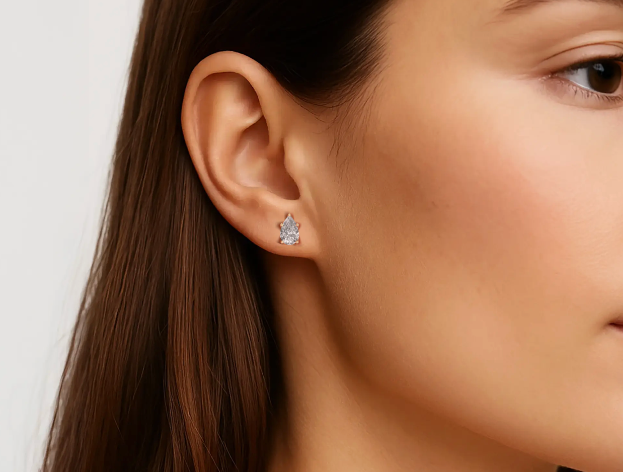 Rose :: round lab grown diamond stud earrings IGI certified brilliant sparkle