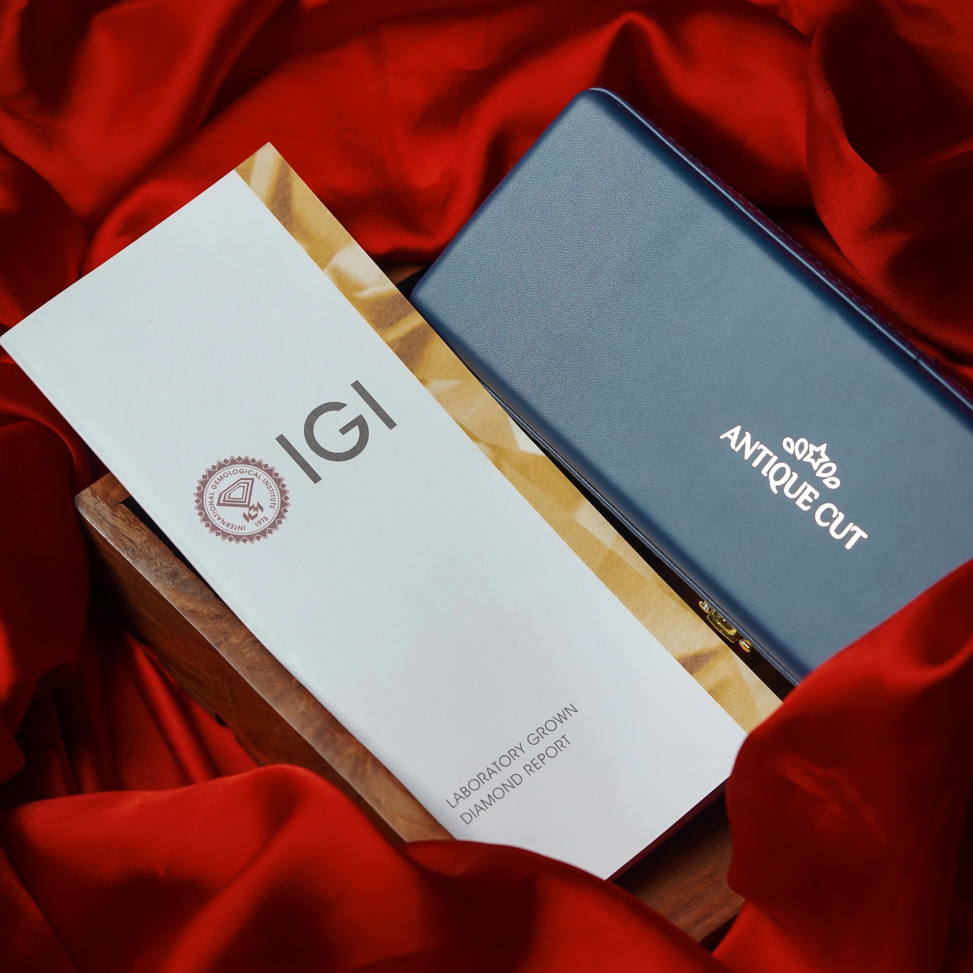 3.50tcw Pear Lab Grown Diamond Engagement Ring | Halo & Side Stones | Unique Gold Design | IGI Certified | DEF Color | VVS Clarity