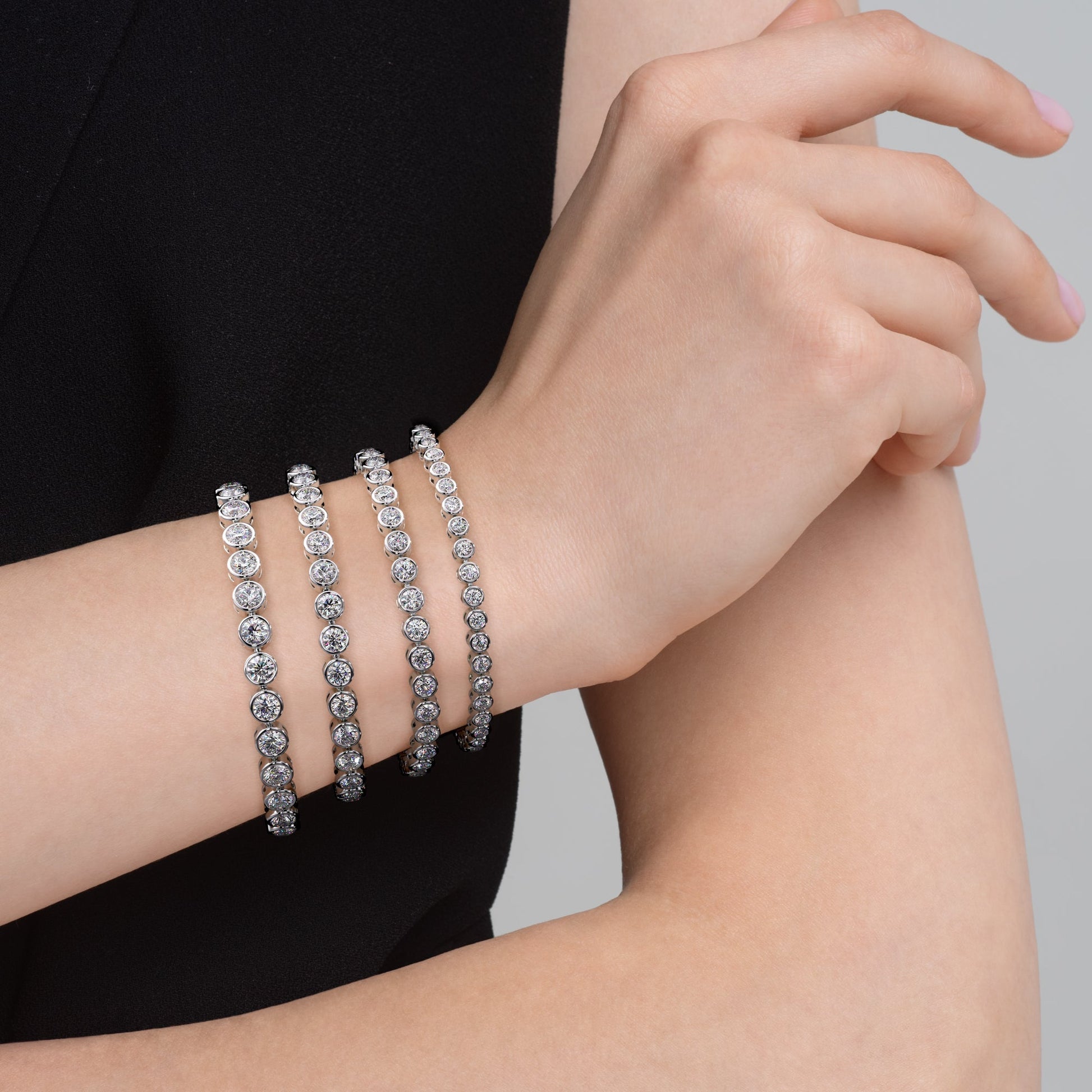 white :: 6.5ct modern round bezel lab grown diamond tennis bracelet