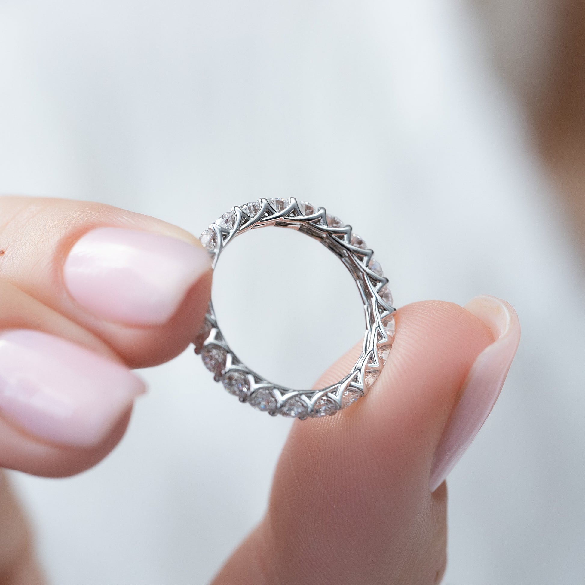 White :: luxury 2 carat round lab diamond trellis eternity ring white gold statement band
