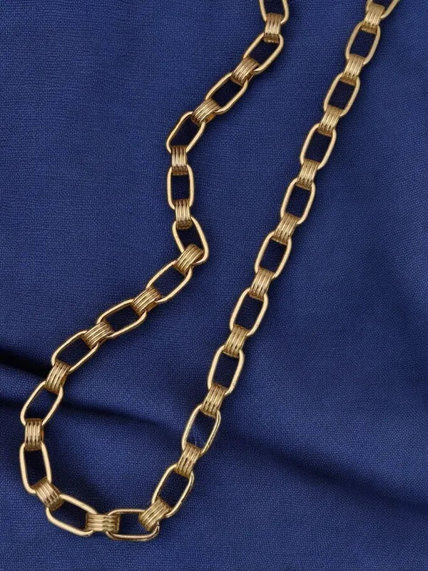 Linked Superior Quality Hand-finished Design Golden Color Chain For Men