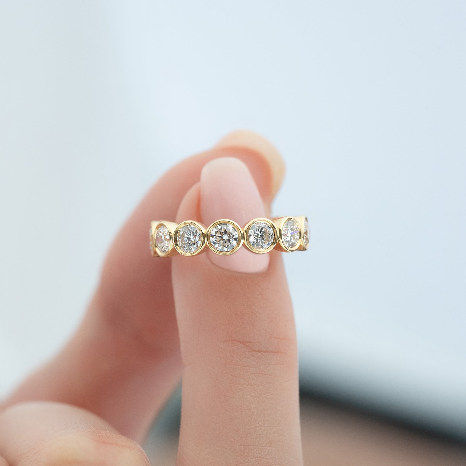 Yellow :: IGI certified 3ct round lab grown diamond bezel eternity ring yellow gold statement ring