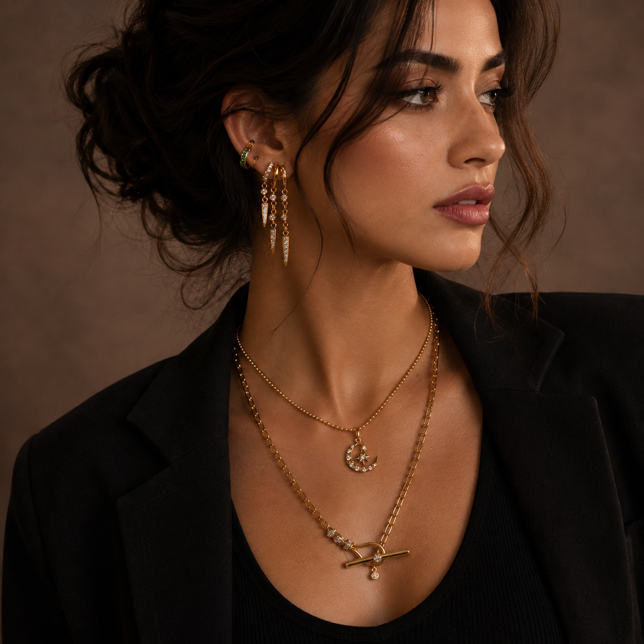 Common :: 1 carat round and pear lab grown diamond necklace