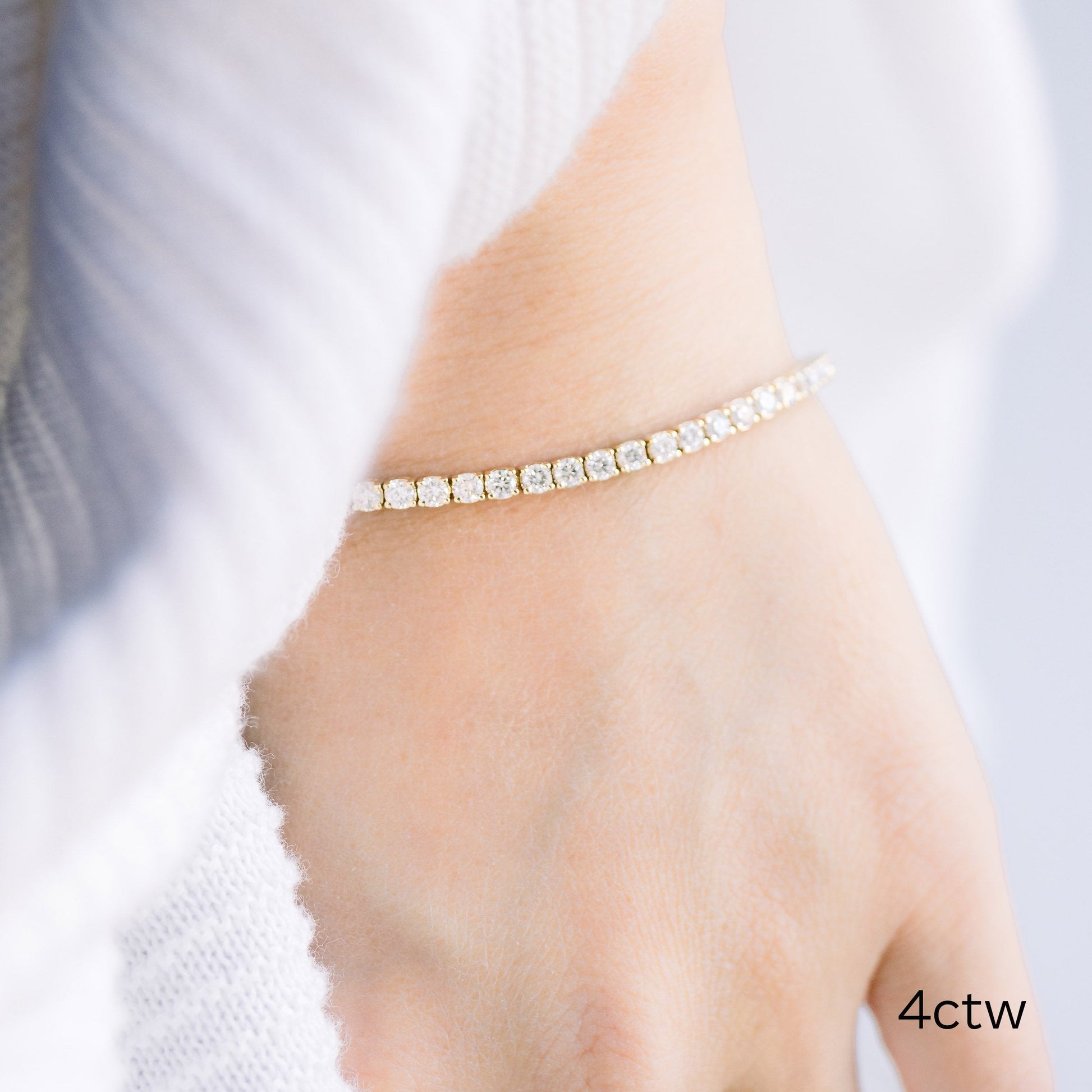 Round Lab Grown Diamond Four Prong Tennis Bracelet , EF Color, VS Clarity, IGI Certificate