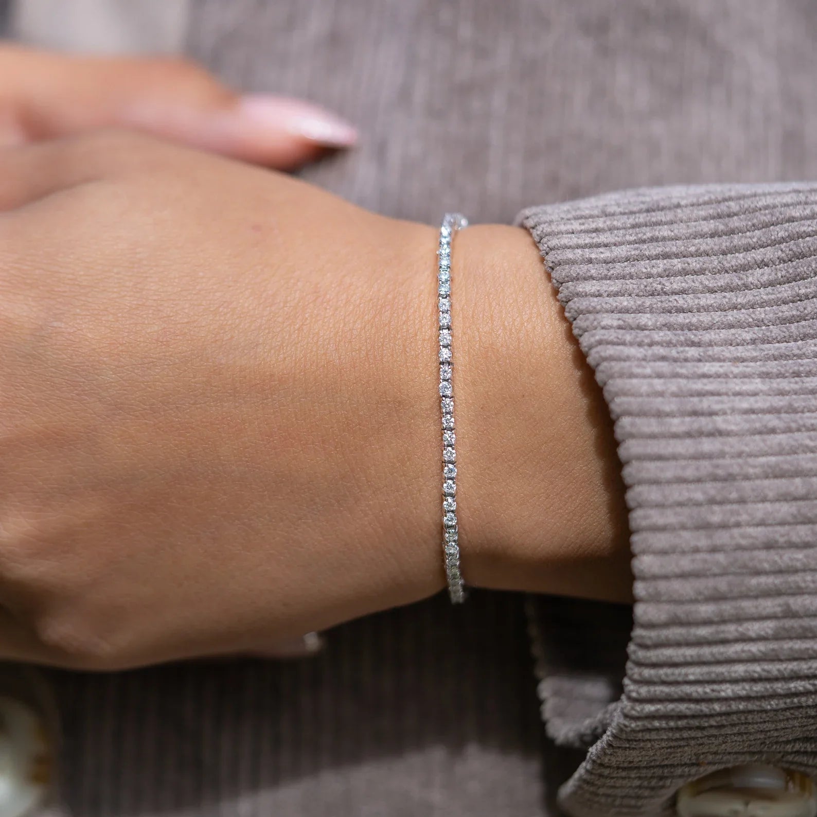 Round Lab Grown Diamond Tennis Bracelet, EF Color, VS Clarity, IGI Certified