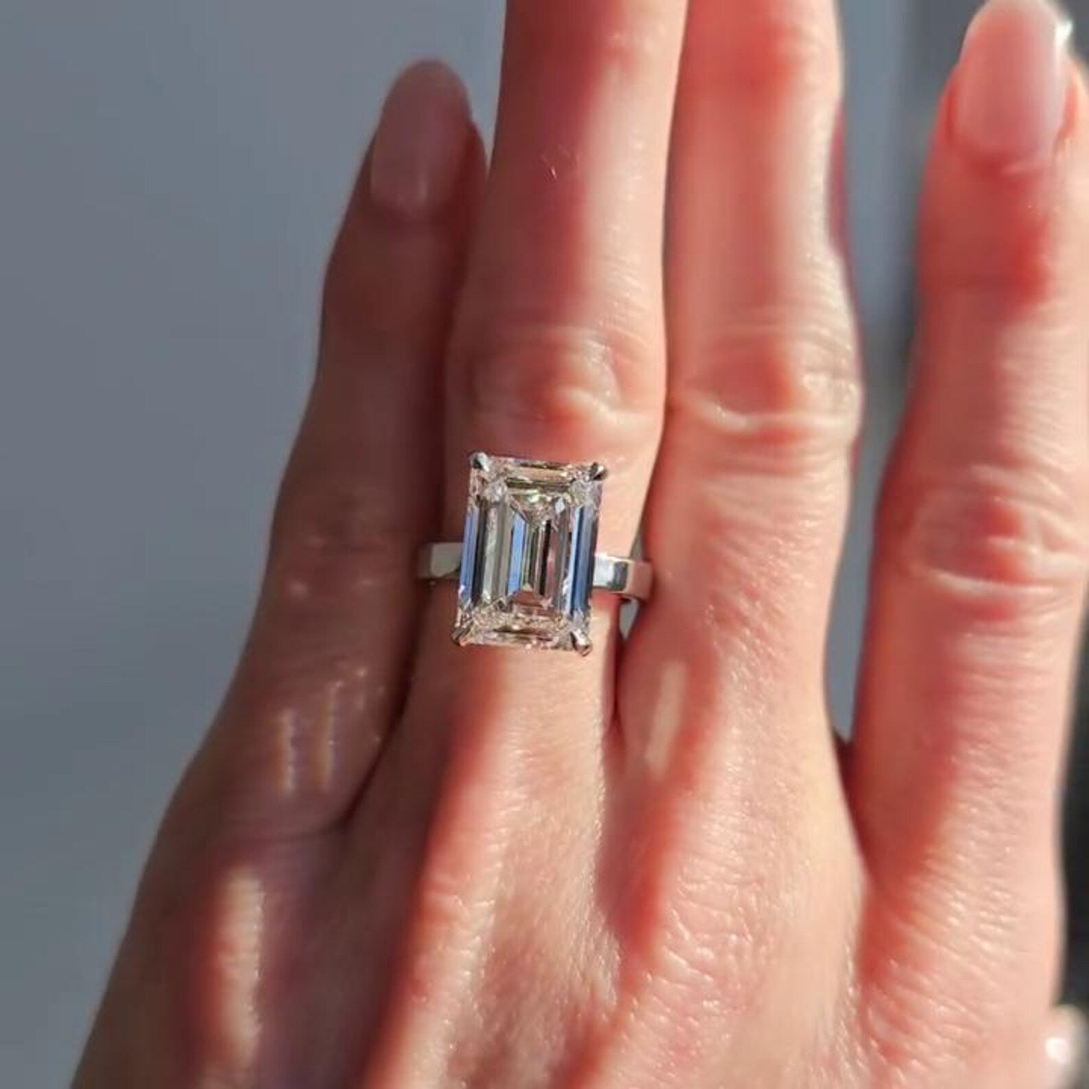 Emerald 8.00ct Lab Grown Diamond White Gold Engagement Ring, D-E-F Color, VVS-VS Clarity, IGI Certificate