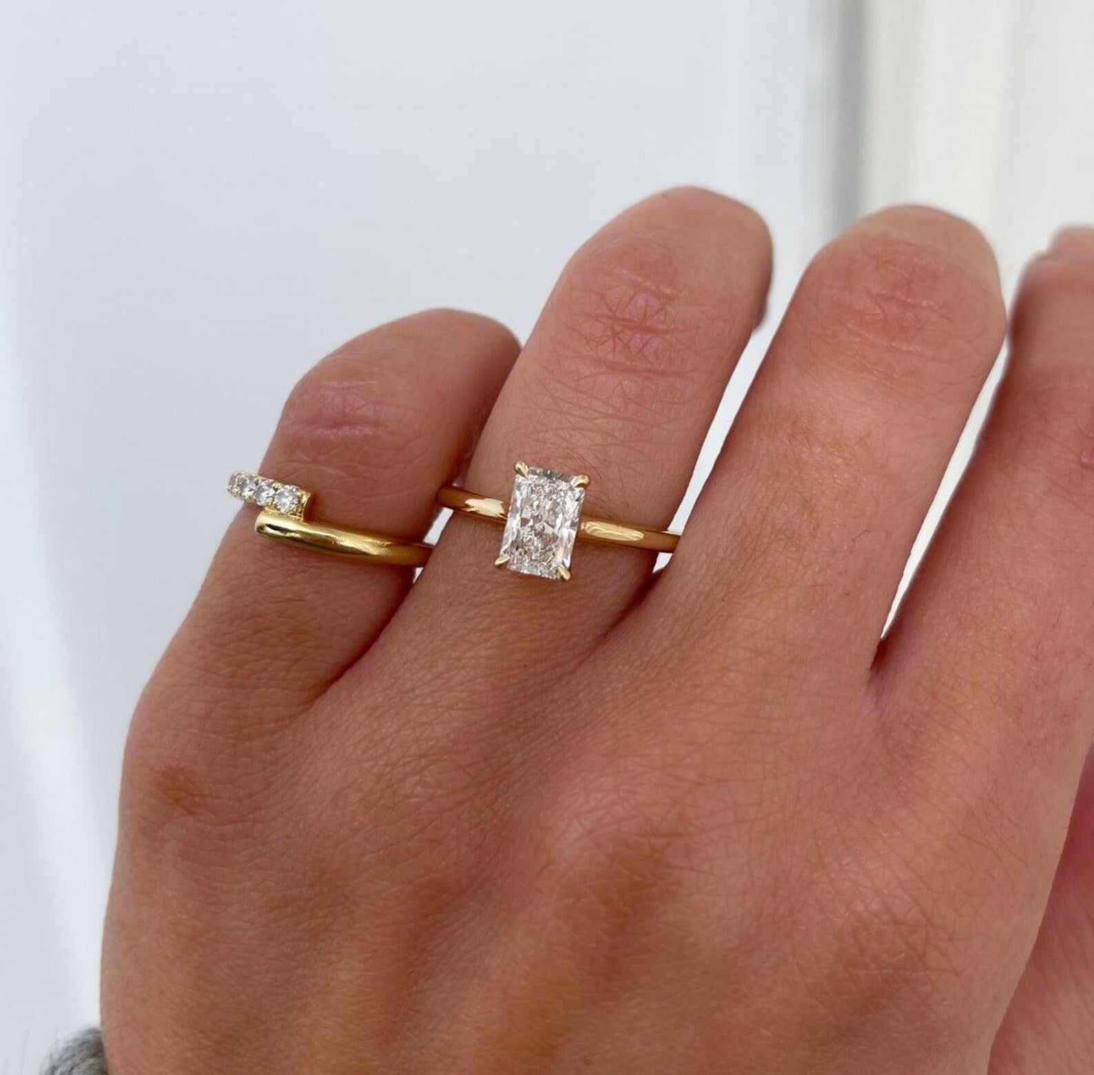 Radiant 2.50ct Lab Diamond Trellis Solitaire Ring | IGI Certified | D-E-F Color | VVS–VS Clarity