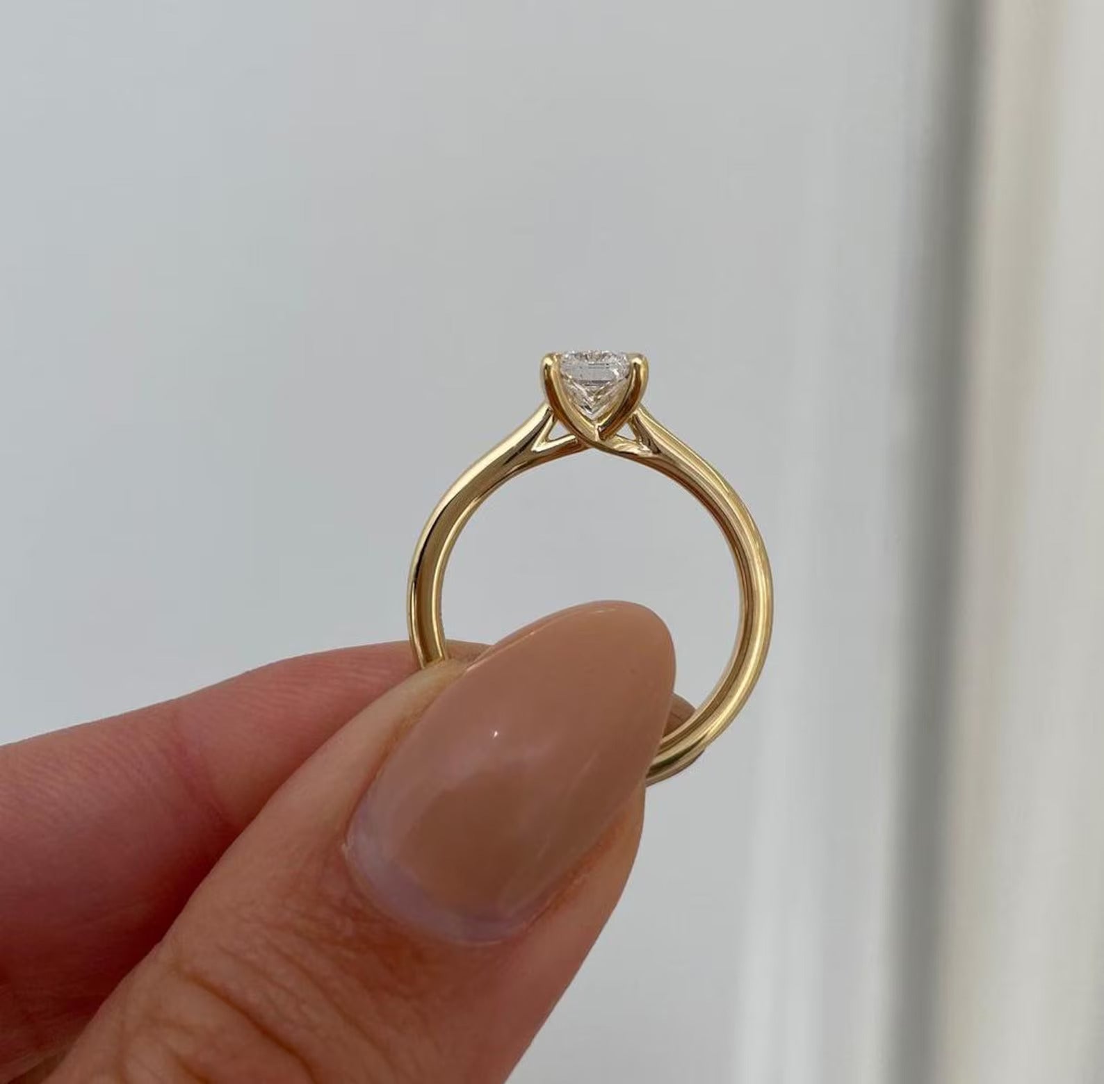 Radiant 2.50ct Lab Diamond Trellis Solitaire Ring | IGI Certified | D-E-F Color | VVS–VS Clarity