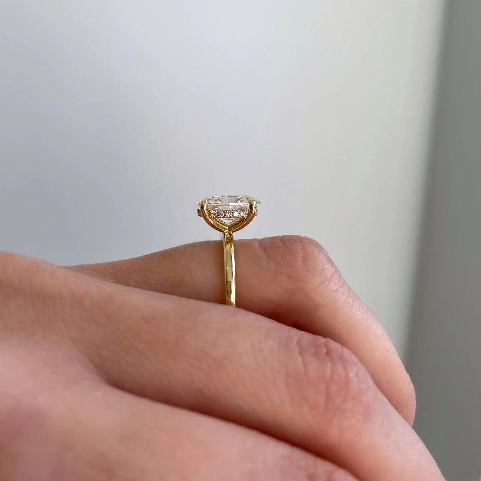 2.60tcw Oval Lab Diamond Solitaire Engagement Ring | Hidden Halo | IGI Certified | DEF VVS–VS