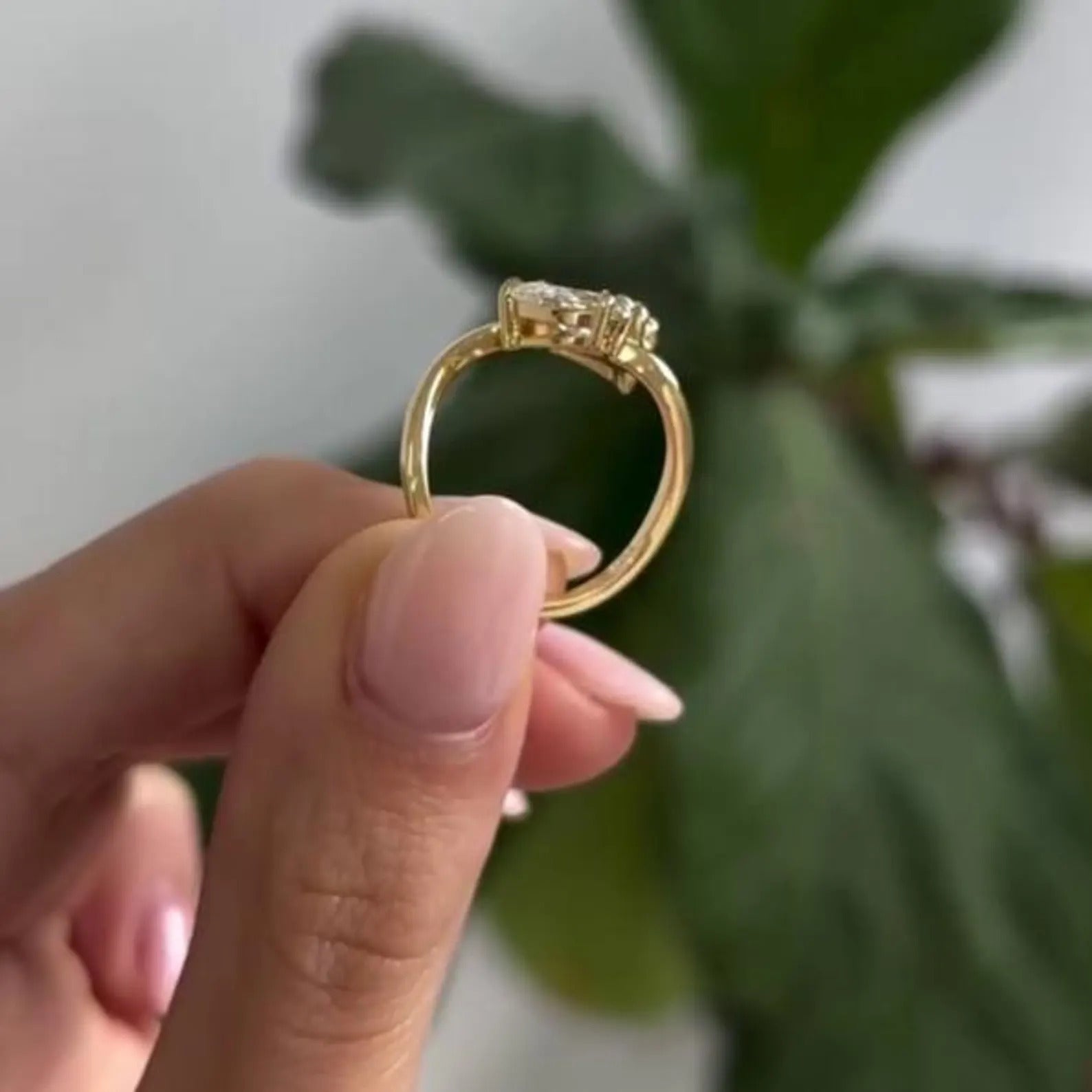 Emerald and Pear 2.20tcw Lab Grown Diamond Toi et Moi Engagement Ring | D-E-F Color | VVS–VS Clarity | IGI Certified