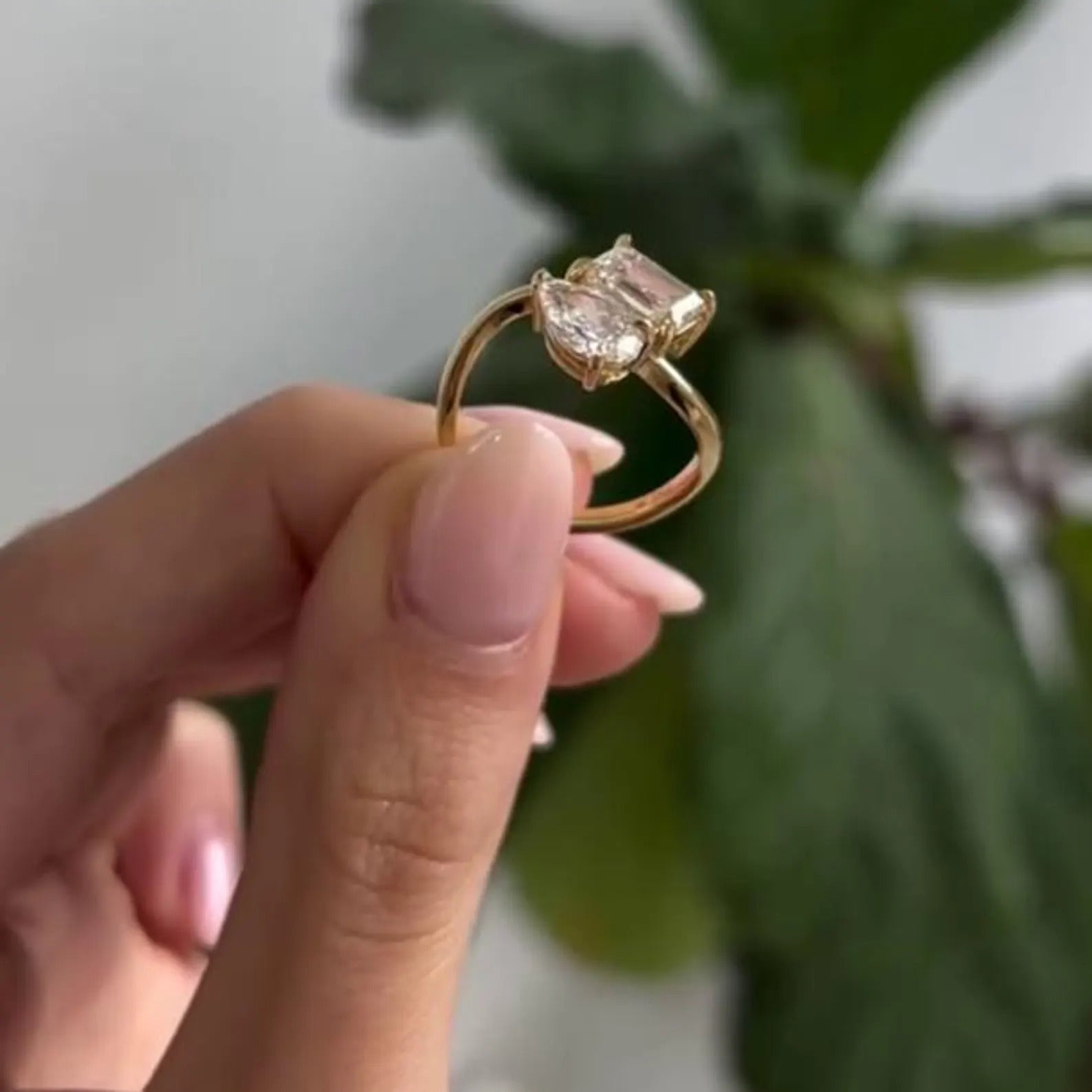 Emerald and Pear 2.20tcw Lab Grown Diamond Toi et Moi Engagement Ring | D-E-F Color | VVS–VS Clarity | IGI Certified