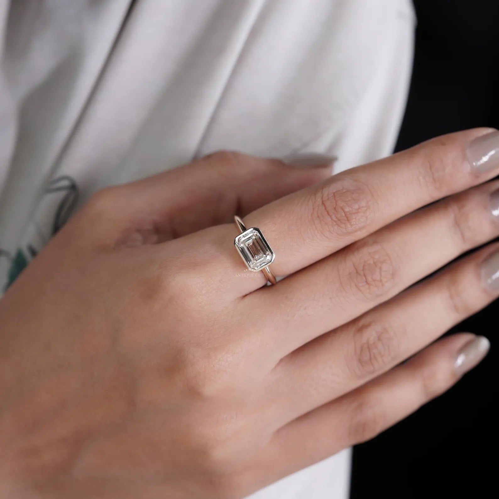 Emerald Cut 3.00ct Lab Grown Diamond East-West Engagement Ring | Bezel Setting | IGI Certified