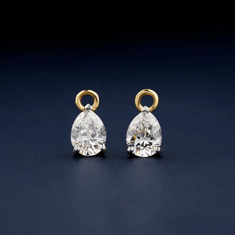 Pear Lab Grown Diamond Signature Three-prong Two Tone Closure, EF Color, VS Clarity, IGI Certified