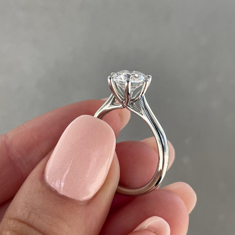 2.00ct Round Lab Diamond Cathedral Solitaire Ring | 6-Claw Setting | IGI Certified