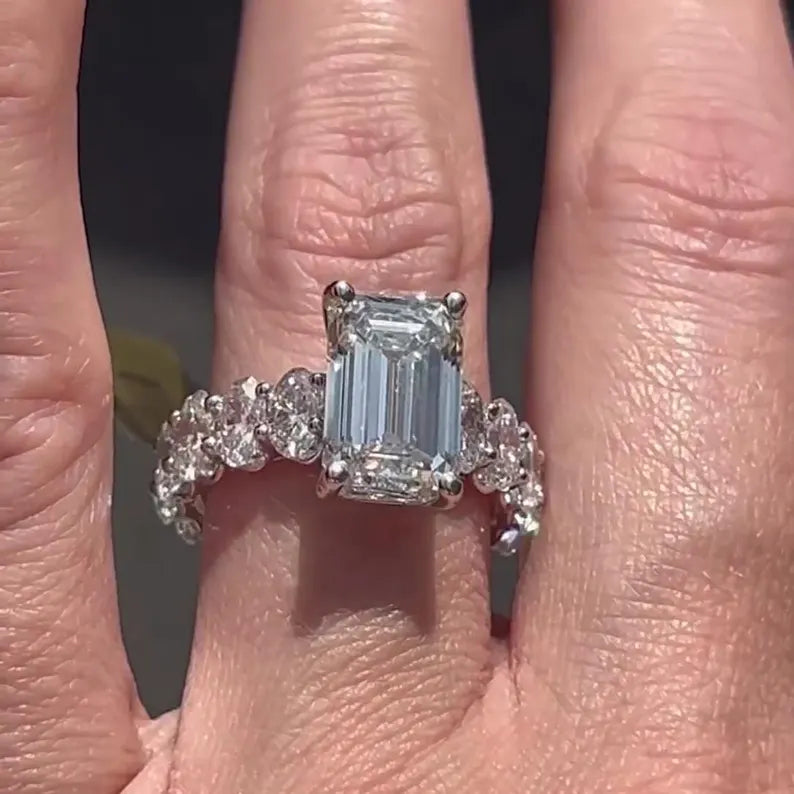 Emerald and Oval Diamond Engagement Ring | 9.00tcw Lab Grown Diamonds | Scalloped Design | Ethical & IGI Certified