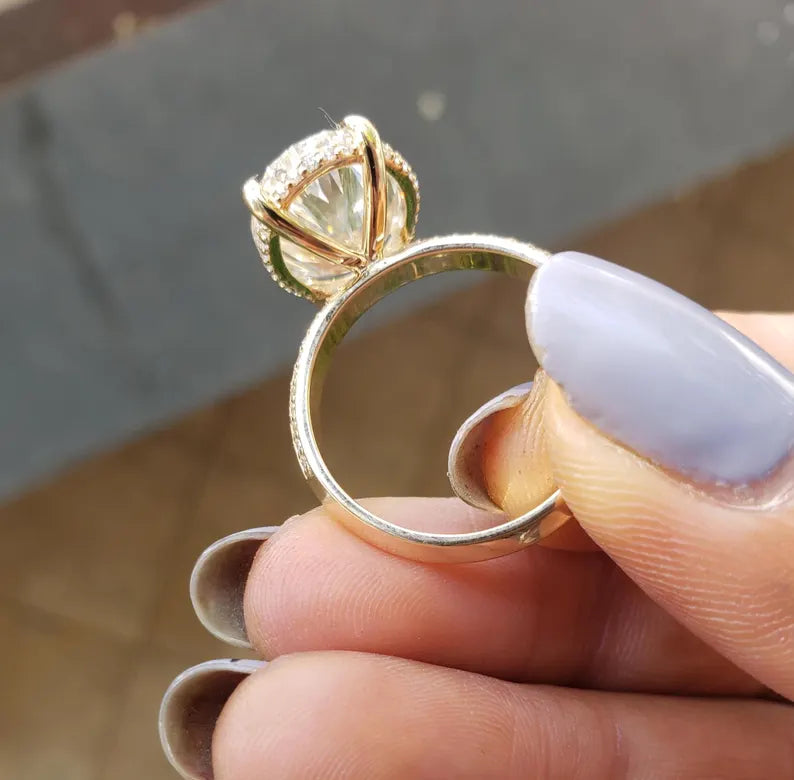 Oval 9.40tcw Lab Diamond Knife Edge Hidden Halo Ring | D-E-F VVS-VS | IGI Certified