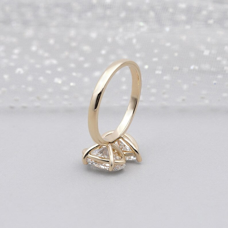 2.00ct Oval and 2.00ct Pear Toi et Moi Diamond Engagement Ring | Two Stone Gold Ring | Oval and Pear Cut Diamond Ring