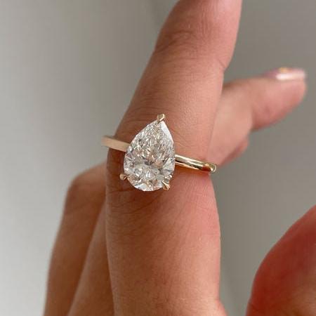 1.50ct Pear Lab Grown Diamond Solitaire Engagement Ring | IGI Certified D-E-F Color VVS–VS