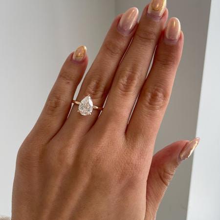 1.50ct Pear Lab Grown Diamond Solitaire Engagement Ring | IGI Certified D-E-F Color VVS–VS
