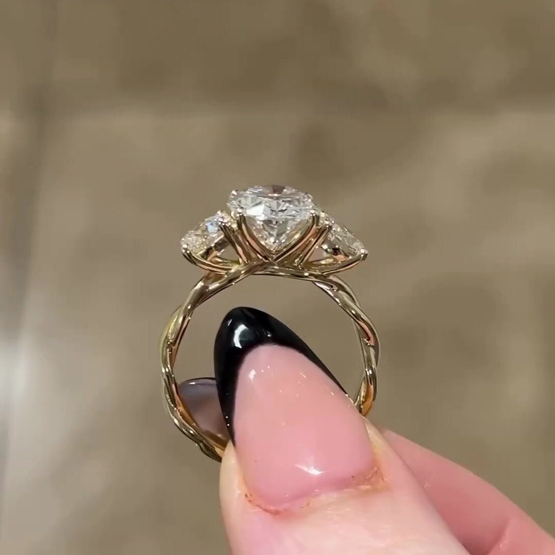 5.00tcw Oval Lab Diamond 3-Stone Engagement Ring | Twisted Band | IGI Certified | Yellow Gold