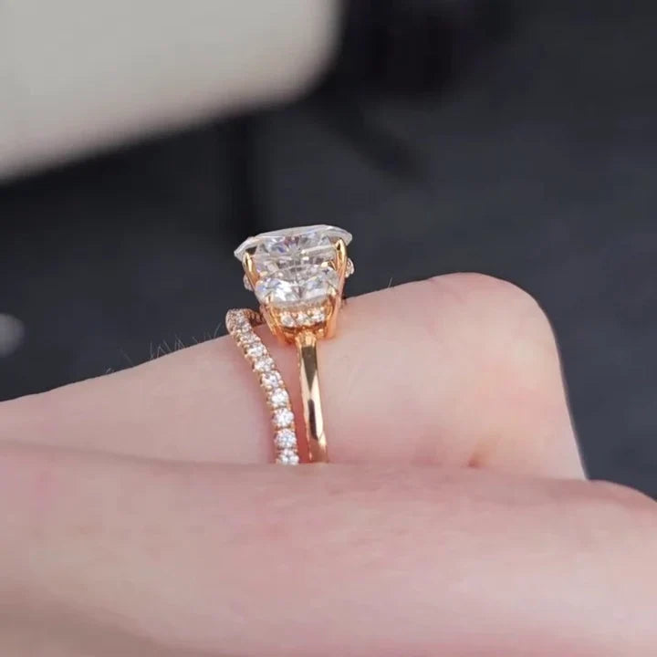 3.40tcw Oval Lab Diamond Ring Set | Three Stone with Band | IGI Certified | Yellow Gold