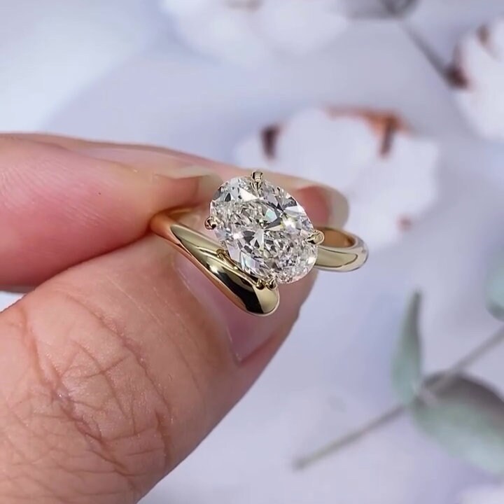 Veronika - Oval 3.61ct Lab Grown Diamond Bypass Engagement Ring | 14k Yellow Gold