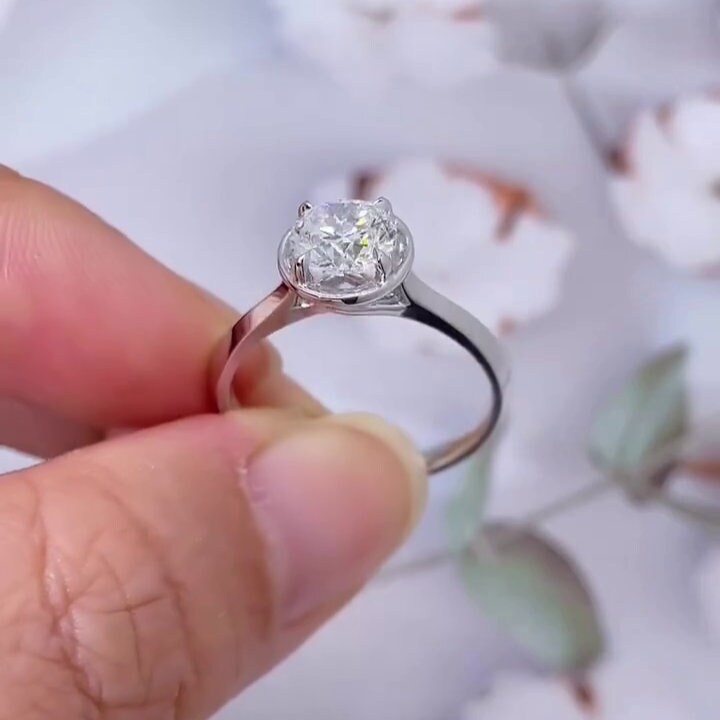 2.00ct Round Lab Grown Diamond Bezel Knife Edge Engagement Ring | IGI Certified | 10k–18k Gold