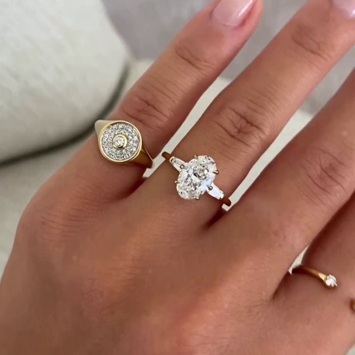 Oval 4.50tcw Lab Diamond Engagement Ring | Ethical 3-Stone | IGI | Two-Tone Gold Setting