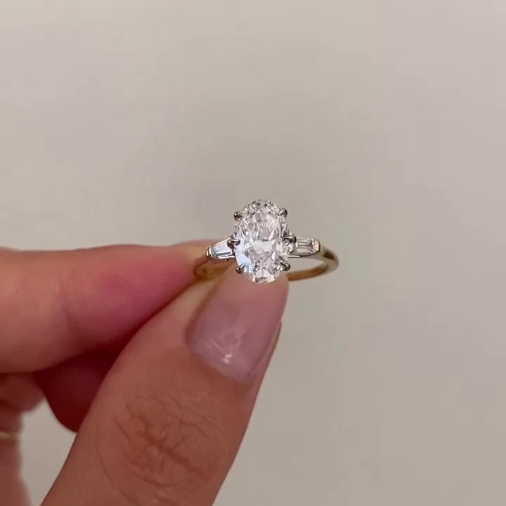 Oval 4.50tcw Lab Diamond Engagement Ring | Ethical 3-Stone | IGI | Two-Tone Gold Setting