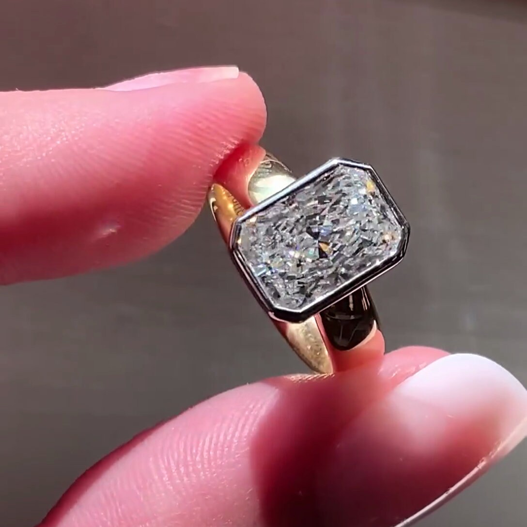 Bezel Set Radiant 3.00ct Lab Diamond Ring | Two-Tone Yellow & White Gold | IGI Certified