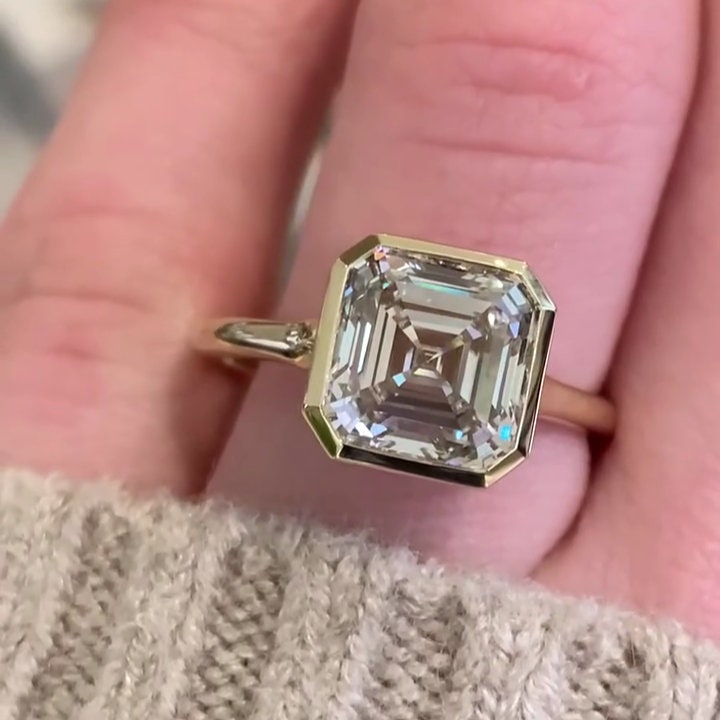 Asscher 2.70ct Lab Diamond Split Bezel Engagement Ring | IGI Certified D-E-F VVS–VS
