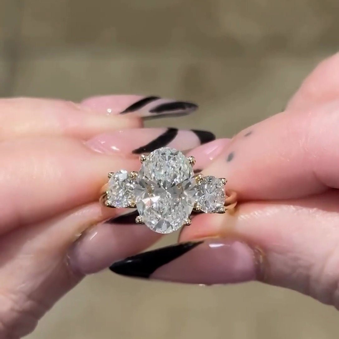 5.00tcw Oval Lab Diamond 3-Stone Engagement Ring | Twisted Band | IGI Certified | Yellow Gold