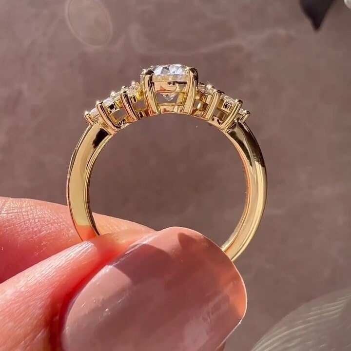 1.50tcw Oval Lab Diamond Engagement Ring with Marquise Side Stones | IGI Certified D-E-F VVS–VS