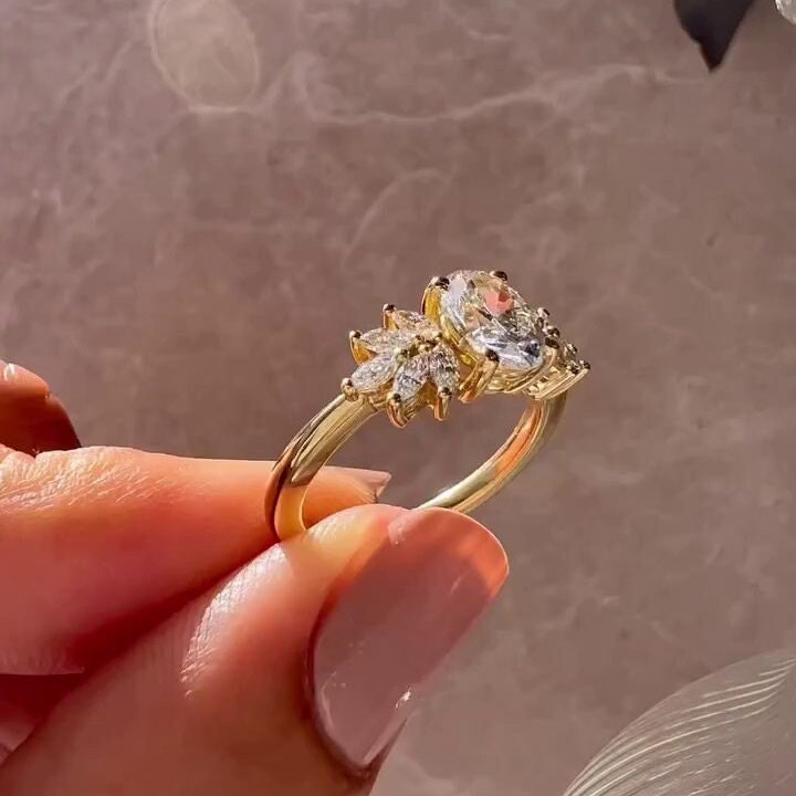 1.50tcw Oval Lab Diamond Engagement Ring with Marquise Side Stones | IGI Certified D-E-F VVS–VS