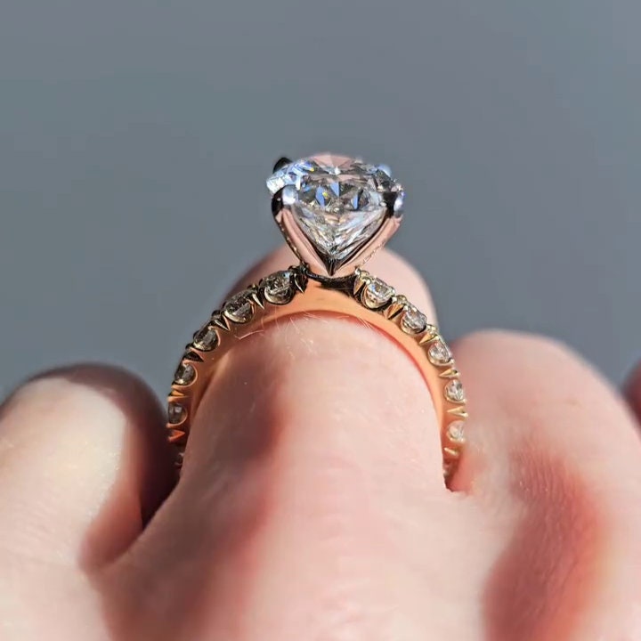 4.50tcw Oval Lab Diamond Engagement Ring | Scalloped Pavé | Two-Tone Gold | IGI Certified