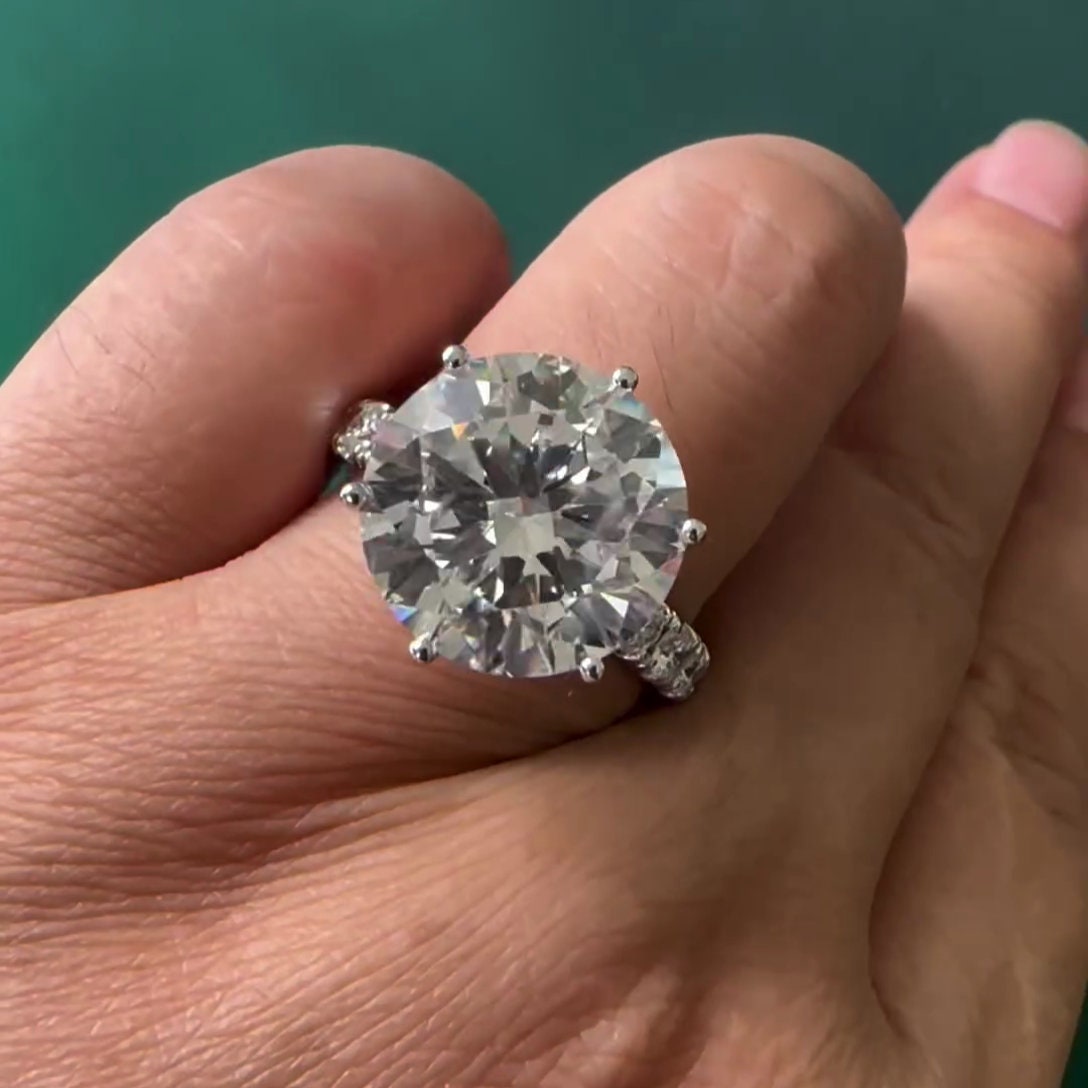 Round 10.50tcw Lab Diamond Scalloped Pavé Ring | IGI Certified | D-E-F | VVS–VS