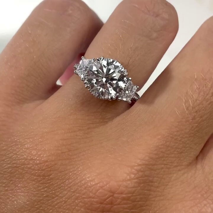 2.50tcw Round Lab Diamond Vintage Three Stone Ring | Trapezoid Sides | IGI Certified | White Gold