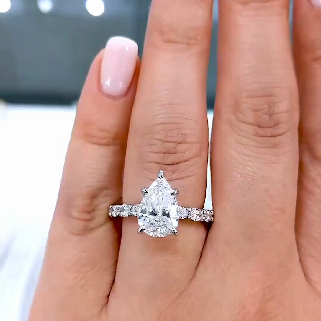 Pear 2.60tcw Lab Diamond Pavé Ring with Oval Accents | IGI Certified | D-E-F | VVS–VS