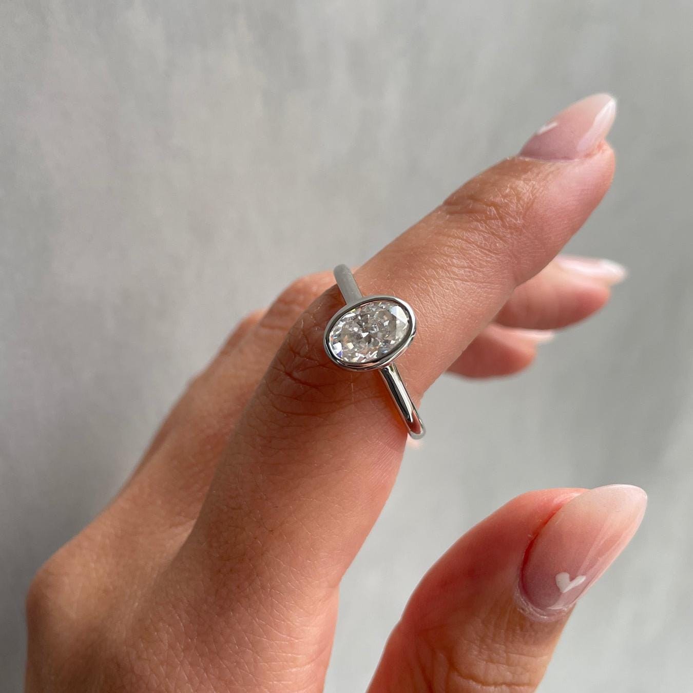 Elegant 2.00ct Oval Lab Diamond Cathedral Bezel Ring | D-E-F VVS–VS Clarity | IGI Certified