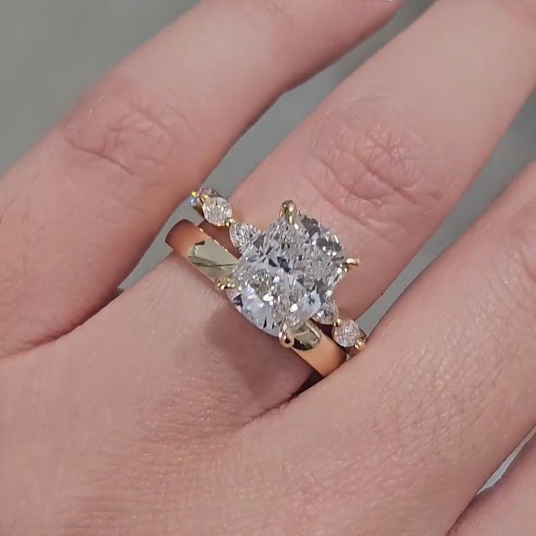 Cushion 4.00ct Lab Grown Diamond Engagement Ring | Hidden Halo | Marquise Side Stones | IGI Certified | D-E-F Color | VVS–VS Clarity | Ethical Fine Jewelry